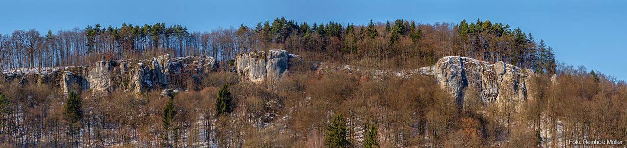 Veilbronn Totensteine im Winter